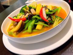 椒麻时蔬全家福-甄御•海鲜新青岛菜(麦岛店)