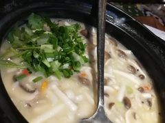 香菇素粥小-颐和•海鲜砂锅粥•啫啫煲(奥林匹克广场店)