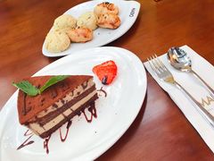 -MADO冰淇淋咖啡馆(淘金店)