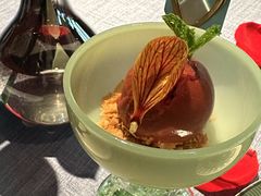 -弦月窗LUNETTE BY AMANDA(复兴路店)