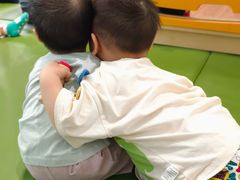 -乐融婴幼儿成长中心(四季青校区)