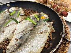 -阿忠食坊大排档·20年老店(万象城店)
