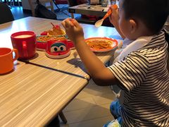 -必胜客(大坪英利店)