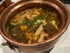 -彩云天云南餐厅