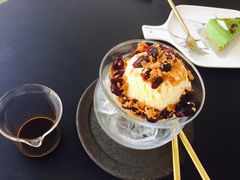 -UNI UNI(环亚凯瑟琳店)