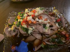 -人间半杯·小酒馆创意菜(三里屯店)