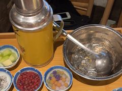 -周小明火锅(黑金冠社区店)