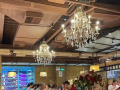 -领鲜活海鲜榴莲自助火锅(东门店)