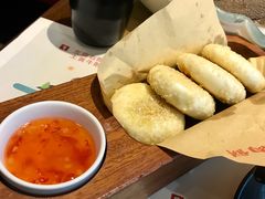 -左庭右院鲜牛肉火锅(金山万达店)