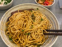 -梅溪·小伙子干挑面(安吉总店)