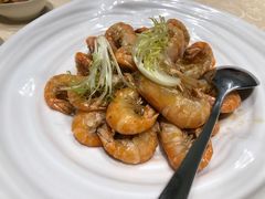 特色油爆虾-东荟轩