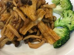 -东江海鲜酒家(艺都分店)