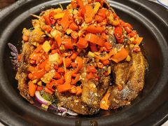 红烧黄骨鱼-湘渝人家·川湘菜(十里河店)