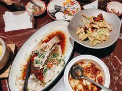 -新白鹿餐厅(西湖银泰店)