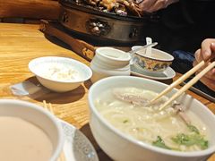 -蒙艾里民族传统菜蒙餐