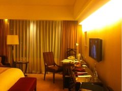 iPhone_110214232321-上海波特曼丽思卡尔顿酒店