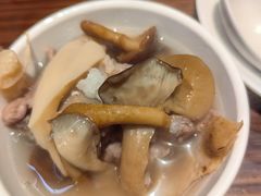 -民间瓦缸煨汤館(嵩山路店)