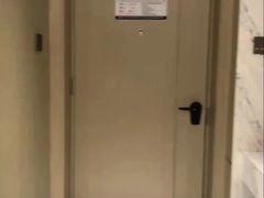 -雲宜贵宾舍酒店(深圳龙东地铁站店)