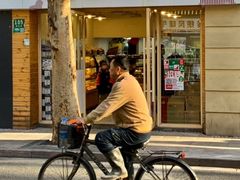 -牛朋牛奶棚(南昌路店)