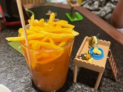 -三出山火锅(南京万象天地店)