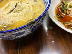 -雪琴面馆富安特色鱼汤面(城中花园店)