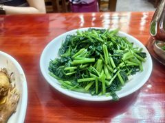 -芦茨金富饭庄·25年老字号·专做稻草鸡