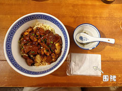 -沪西老弄堂面馆(定西路店)