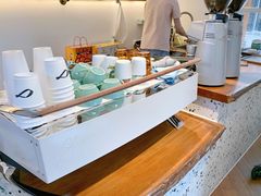 -Line 咖啡(石厦花园店)