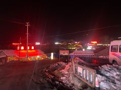 -果松木炭酸菜铜火锅·外婆参鸡汤