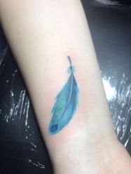 -SNOW TATTOO STUDIO