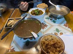 牛肉羹-阿灶卤煮老店·姜母鸭(五店市总店)