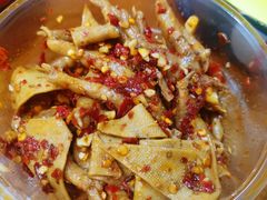 香辣鸡爪-清泉食杂店