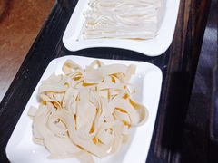 -大四喜·鲜牛肉火锅(洛阳大学城店)