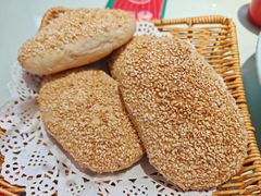 -花小蟹·无锡菜·大闸蟹文化主题餐厅·评弹表演(南长街店)