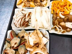 -菌之家·专业纯野生菌火锅·特色炒菌