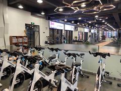 -豪逸健体(中骏广场店)