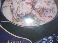 -醉美东江·三文鱼·烧鸡公