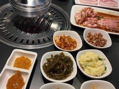 -韩聚屋韩国烤肉餐厅(新北万达店)