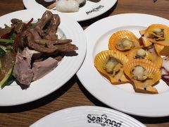 -亚马逊海鲜自助餐厅(惠山万达店)