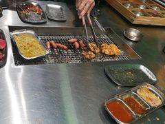 -马路牙子烧烤音乐酒馆(望京店)