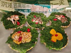 -芸山季·云南野生菌火锅(人民广场来福士店)