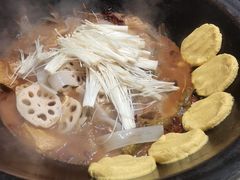 -山城家常菜铁锅炖鱼
