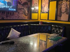 -好乐迪KTV(紫荆广场店)