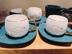 -星巴克臻选(莘庄仲盛店)