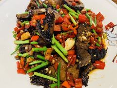 韭菜酱牛肉-铁胖子口碑长沙菜·龙虾烧烤(赤岗社区店)