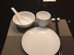 餐具摆设-夏宫中餐厅(静安香格里拉店)
