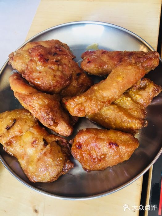 thankumom喜欢妈妈的炸鸡(江南环球港店)蜜汁蒜香无骨鸡半只图片