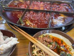 -正南齊北重庆老火锅(光华村直营店)