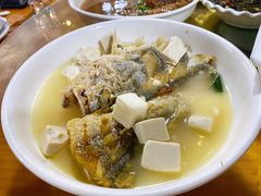 大黄鱼烧豆腐-温州一家人美食(西木头市店)