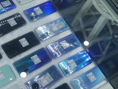 -修卜凡二手严选店·手机维修·回收租赁(川沙地铁站店)